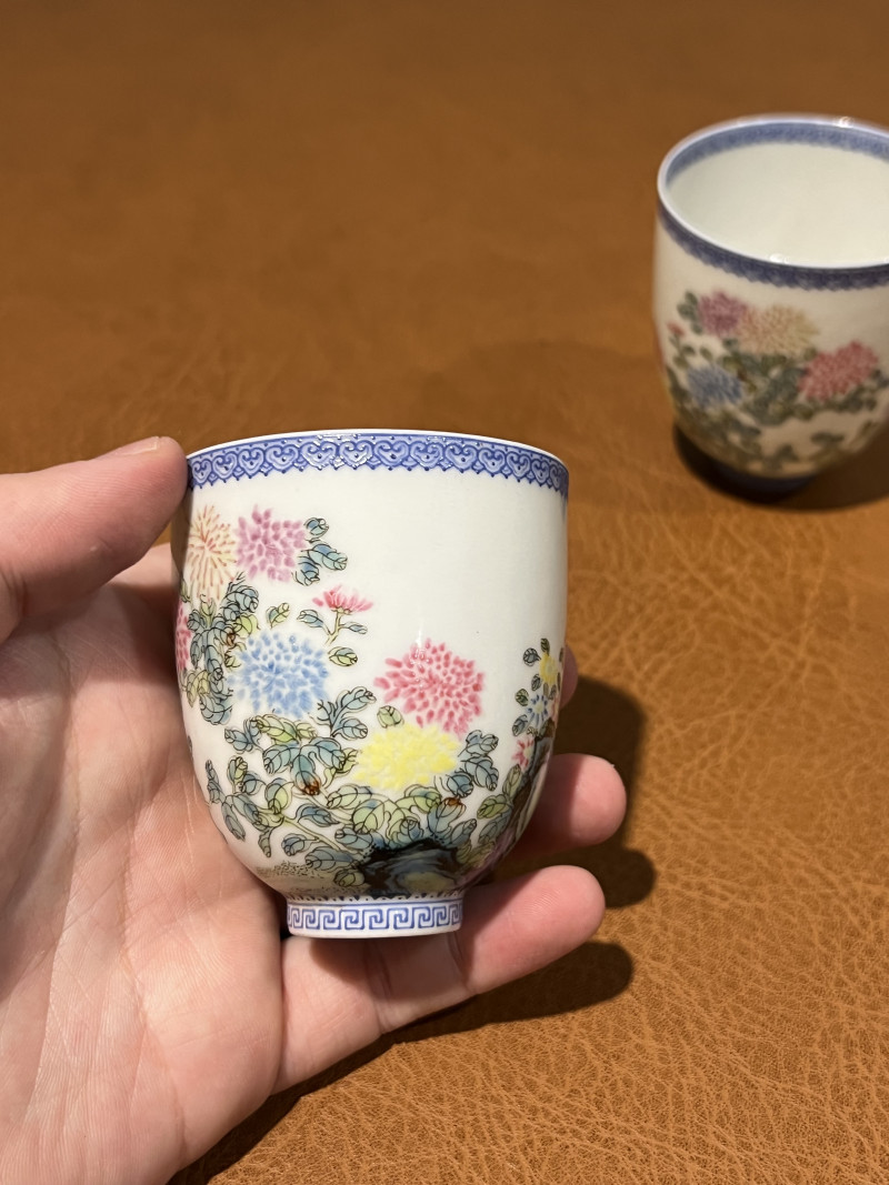 民国 珐琅彩花卉纹杯（一对） - 图10