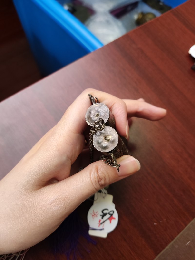 清 银花卉纹双连香筒挂件 - 图7