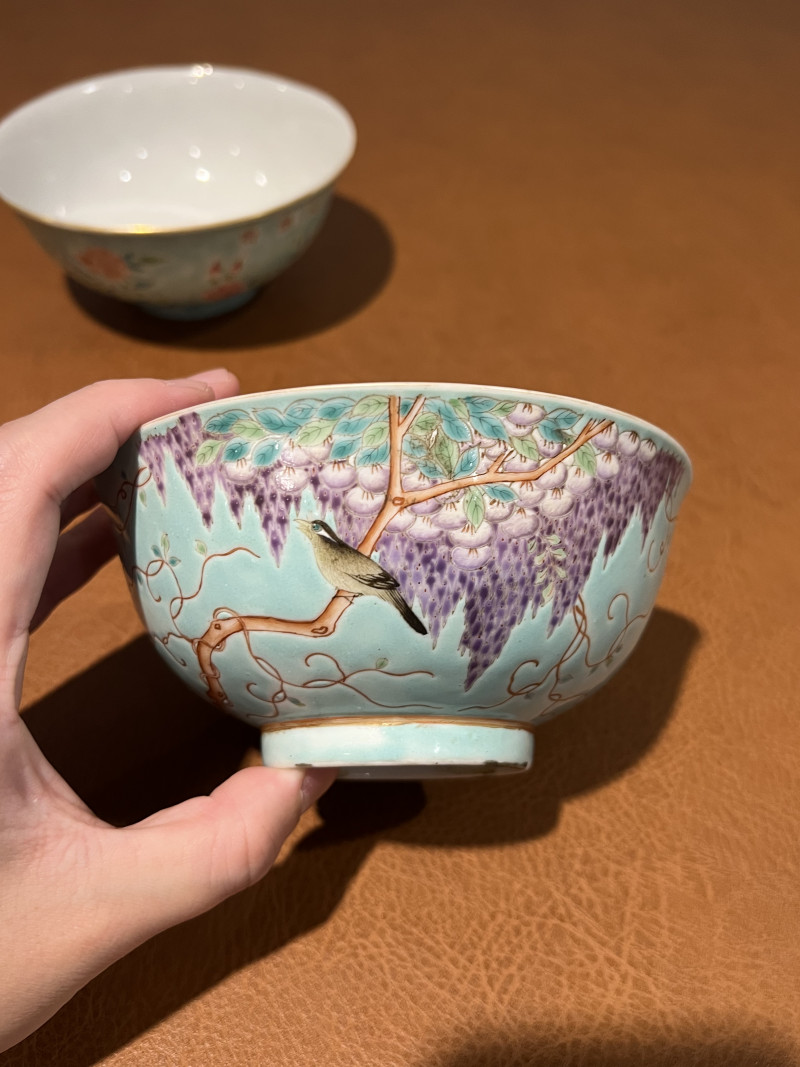 清光绪 松石绿地粉彩紫藤花鸟纹碗（一对） - 图12