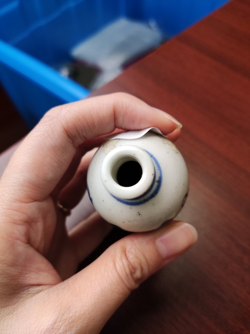 清 青花釉里红人物故事纹烟壶 - 图4