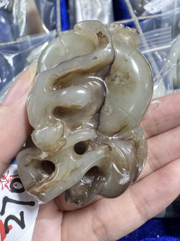 清 玉雕莲荷纹水呈 - 图12
