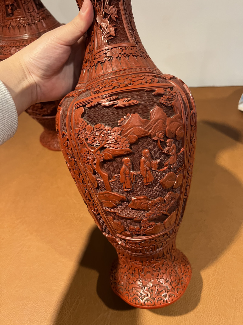 清中期 剔红海棠型瓶一对 - 图6