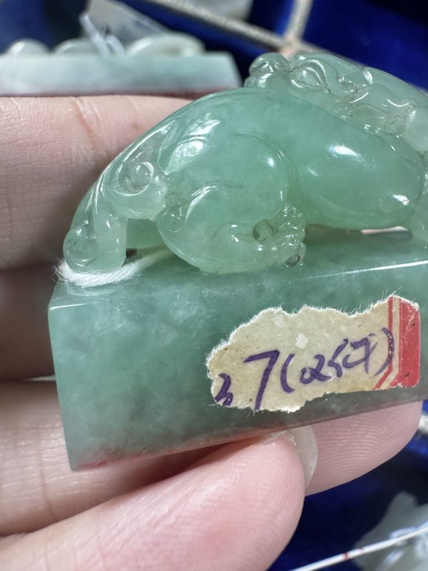 清 翡翠天禄钮印 - 图6