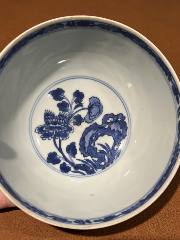 清康熙 青花洞石花鸟纹大碗 - 图8