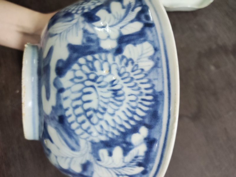 明 青花菊花纹折沿碗 - 图4