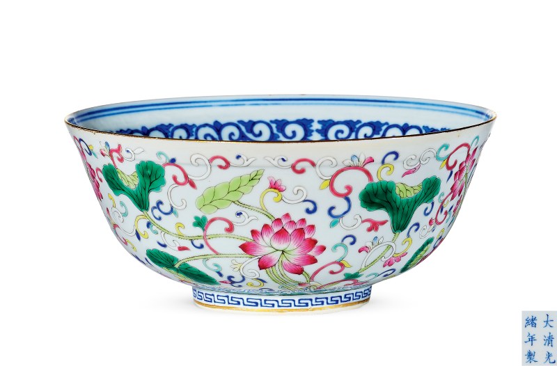 清光绪 青花粉彩荷花纹碗 - 图1