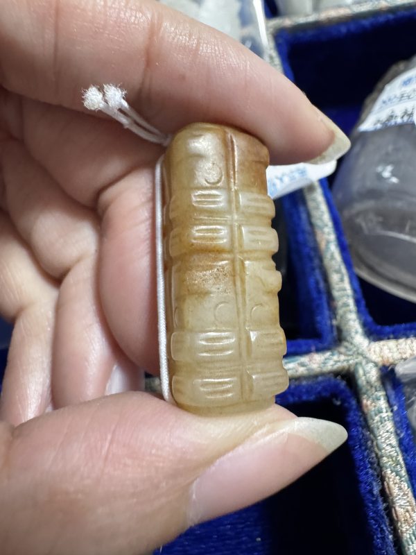明 玉兽、玉琮式勒 - 图4