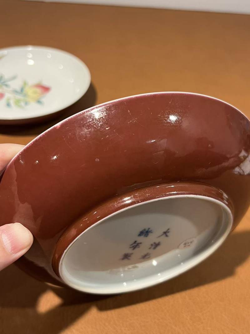 清光绪 外胭脂红内粉彩折枝寿桃纹盘（一对） - 图4