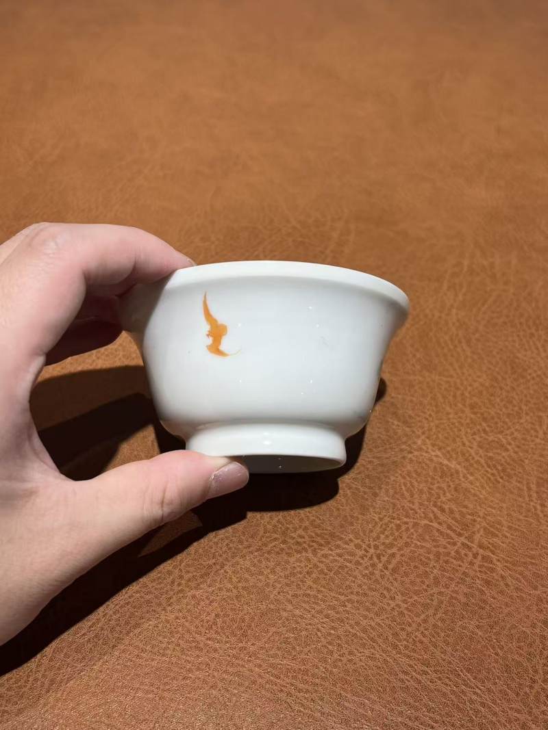 清雍正 粉彩鹿纹杯 - 图8