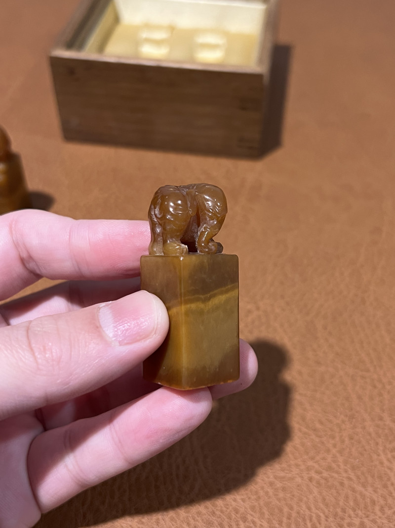 清 寿山老坑云洞印章三枚 - 图8