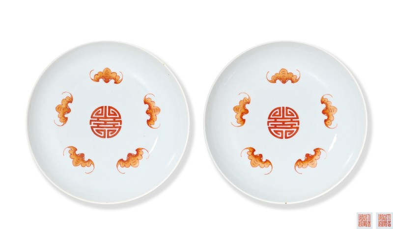 清嘉庆 粉彩折枝花卉五福纹盘（一对）