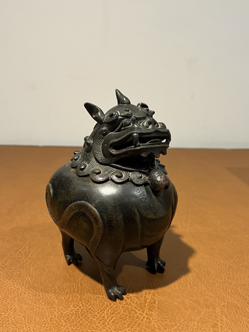 明 铜甪端香薰 - 图2