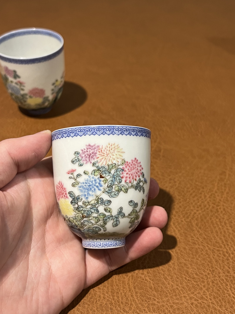 民国 珐琅彩花卉纹杯（一对） - 图15