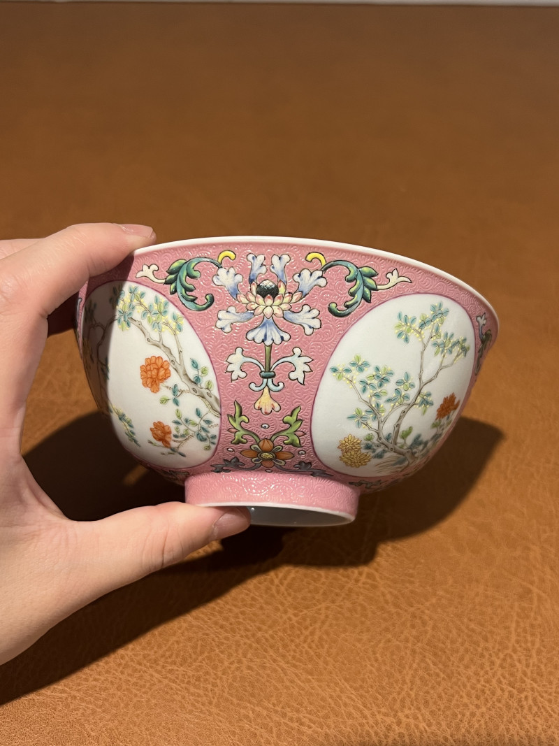 清道光 粉地洋彩轧道开光丹桂飘香纹节令膳碗 - 图6