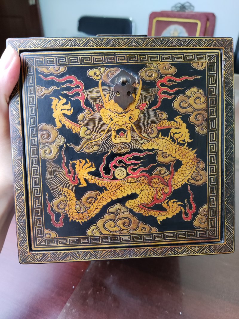 民国 黑漆描金龙纹手提文房箱 - 图3