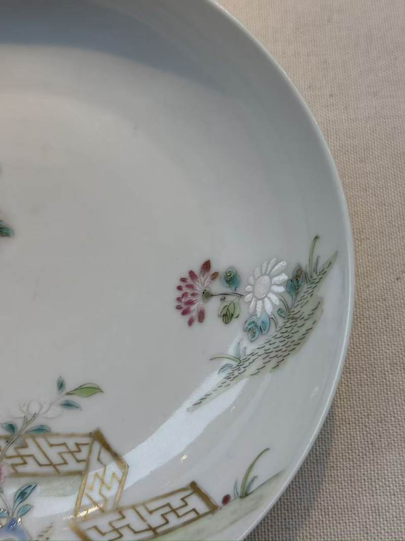 清雍正 粉彩花卉纹盘(一对) - 图9