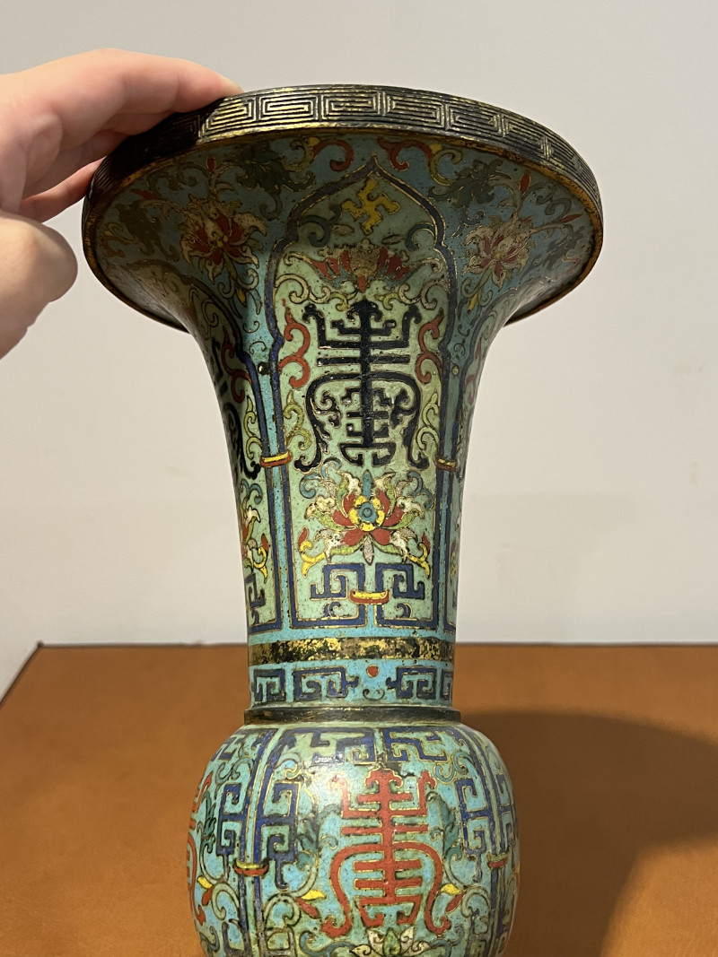 清乾隆 铜胎掐丝珐琅花觚 - 图4