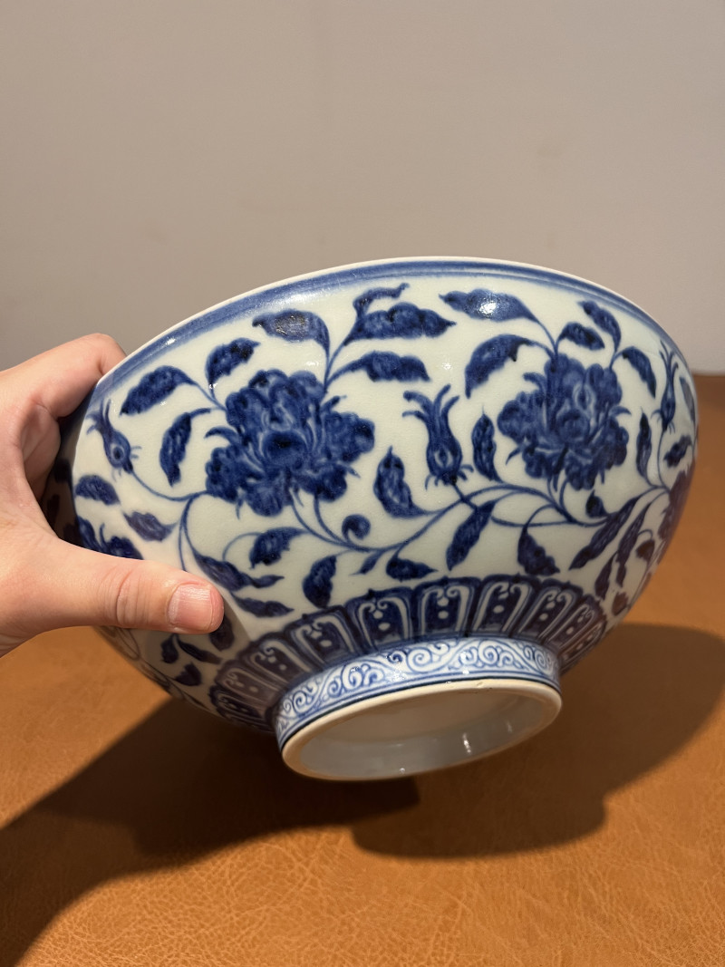 明宣德 青花缠枝莲纹大碗 - 图5