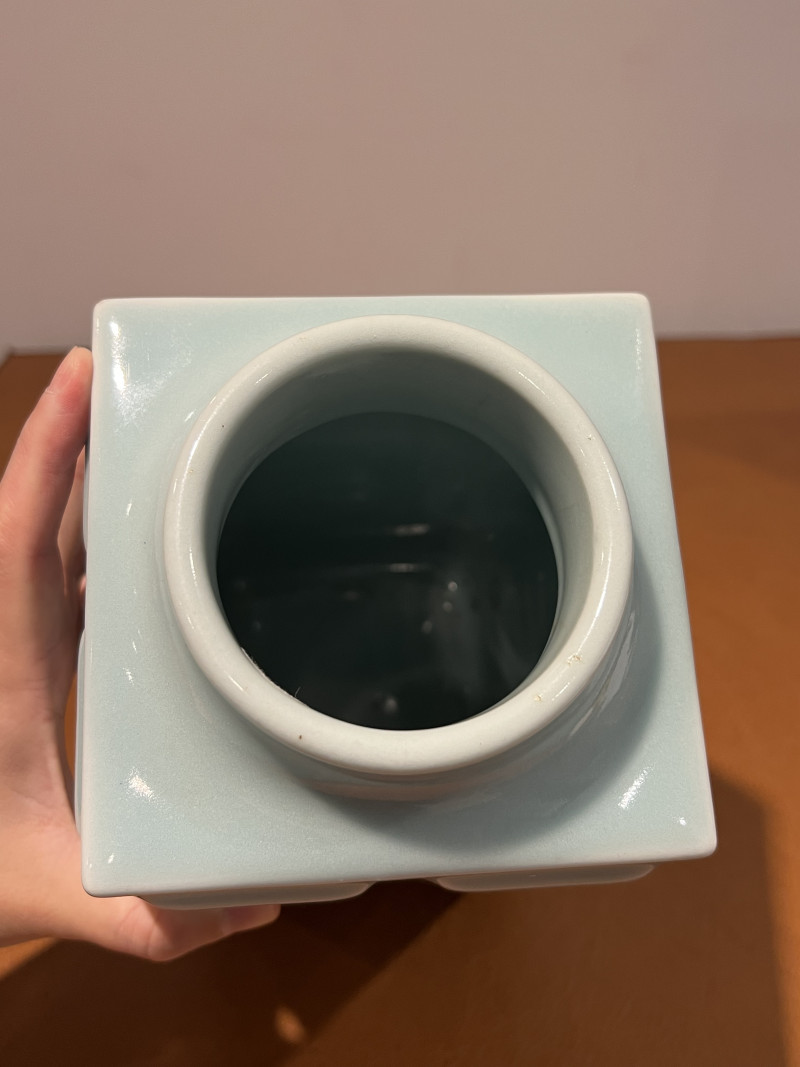 清光绪 粉青釉琮式瓶 - 图6