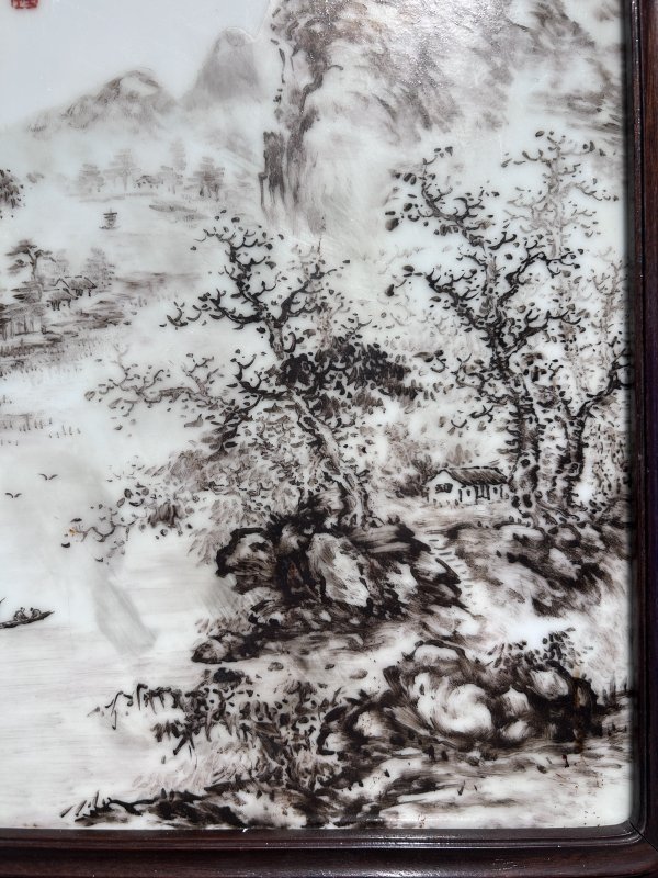 1941年作 汪野亭墨彩枫林晚渡图瓷板 - 图5