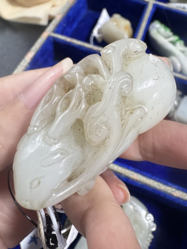 清 玉鹿衔灵芝 - 图12