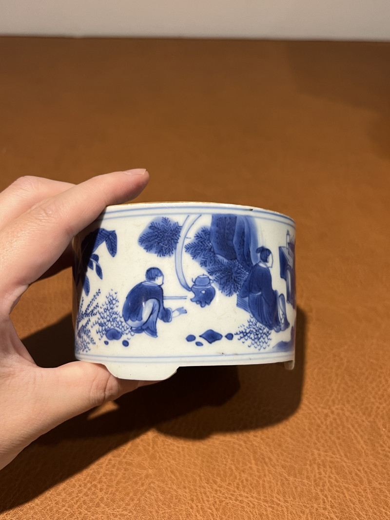 明崇祯 青花高仕人物纹琴炉 - 图3