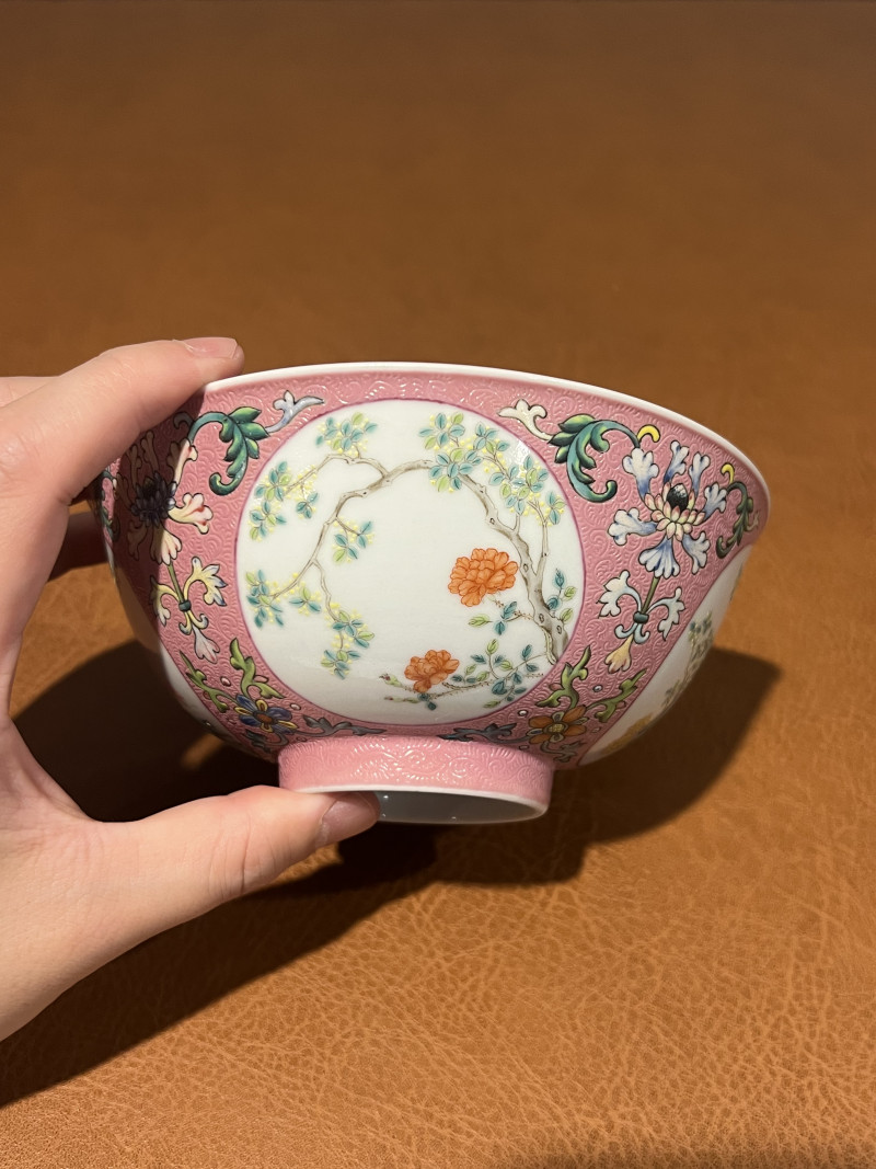 清道光 粉地洋彩轧道开光丹桂飘香纹节令膳碗 - 图7