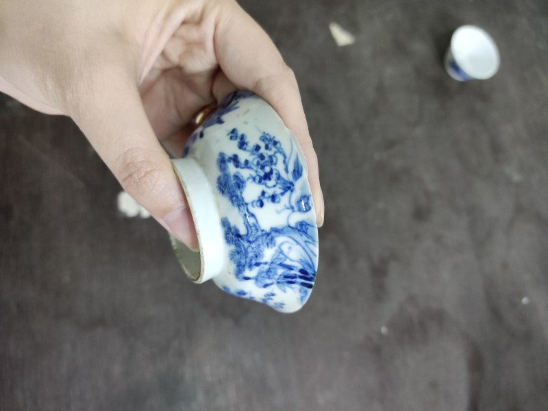 清 青花山水纹杯、青花人物纹杯 - 图9