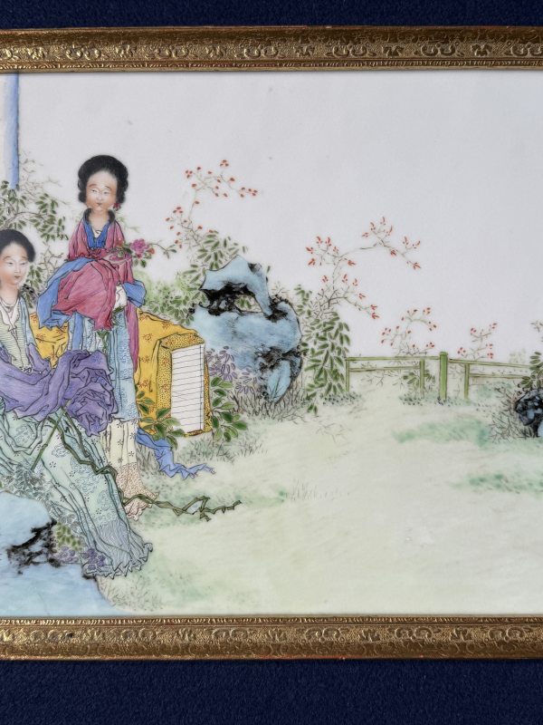 民国 段子安粉彩二乔图瓷板 - 图6