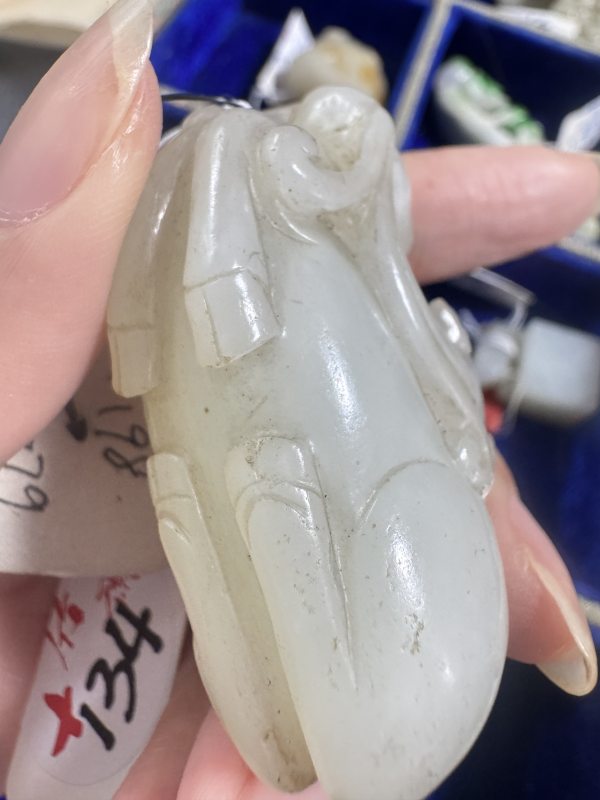 清 玉鹿衔灵芝 - 图7