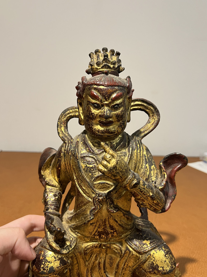 明 铜漆金天王像 - 图3