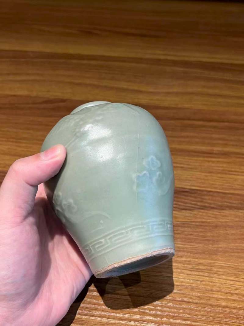 明 龙泉刻云鹤纹小罐 - 图7