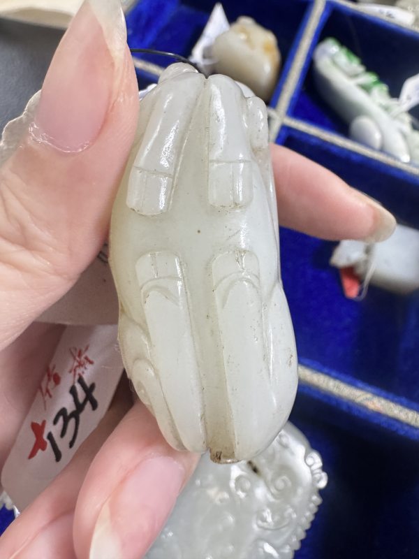 清 玉鹿衔灵芝 - 图8