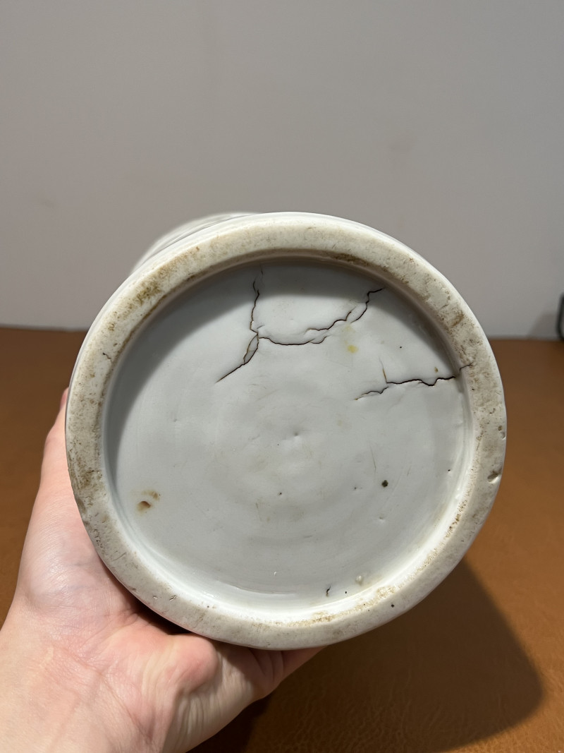 十七世纪 德化刻牡丹纹筒瓶 - 图12