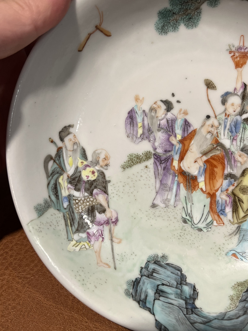 清嘉庆 粉彩八仙人物纹盘 - 图9