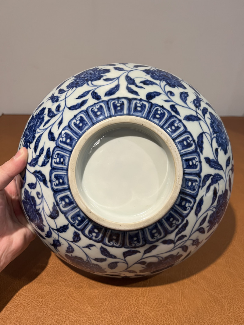 明宣德 青花缠枝莲纹大碗 - 图10