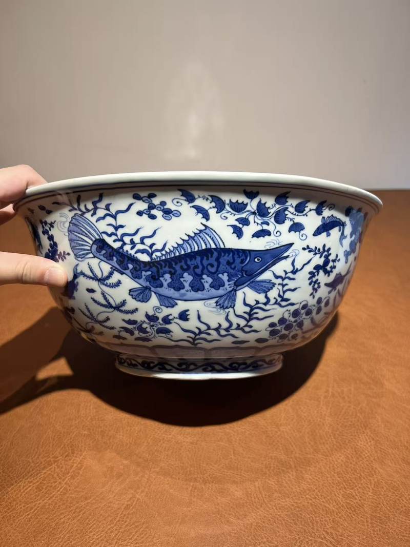 明万历 青花鱼藻纹大碗 - 图4