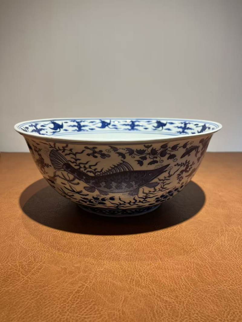 明万历 青花鱼藻纹大碗 - 图7