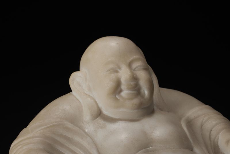 明  白端石弥勒像 - 图3