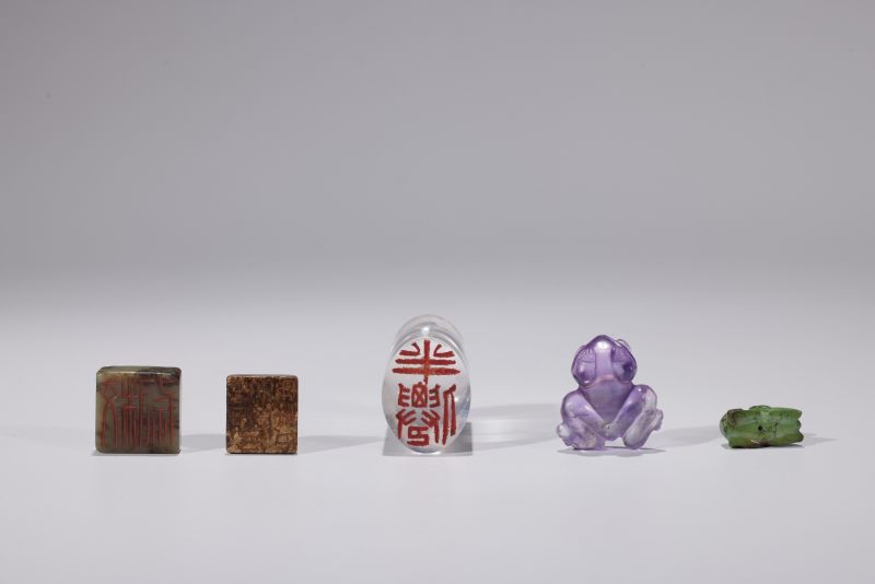 明清  水晶、碧玺、绿松、白玉等印章五件一组 - 图5