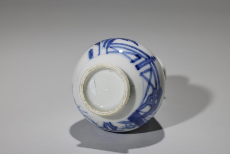 清康熙  青花岁寒三友图小玉壶春瓶 - 图6