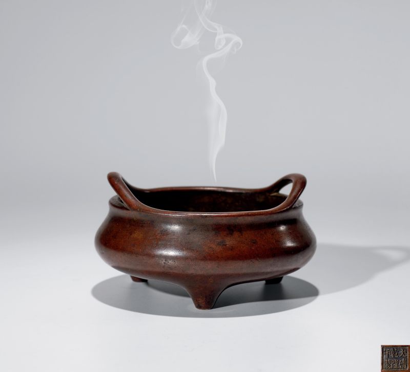 清  大清乾隆年制桥耳香炉