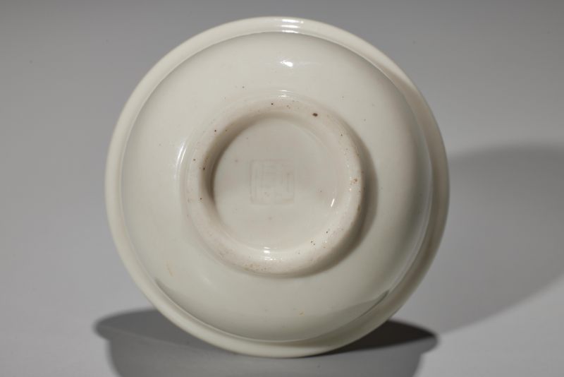明  德化窑子信款压手杯 - 图6