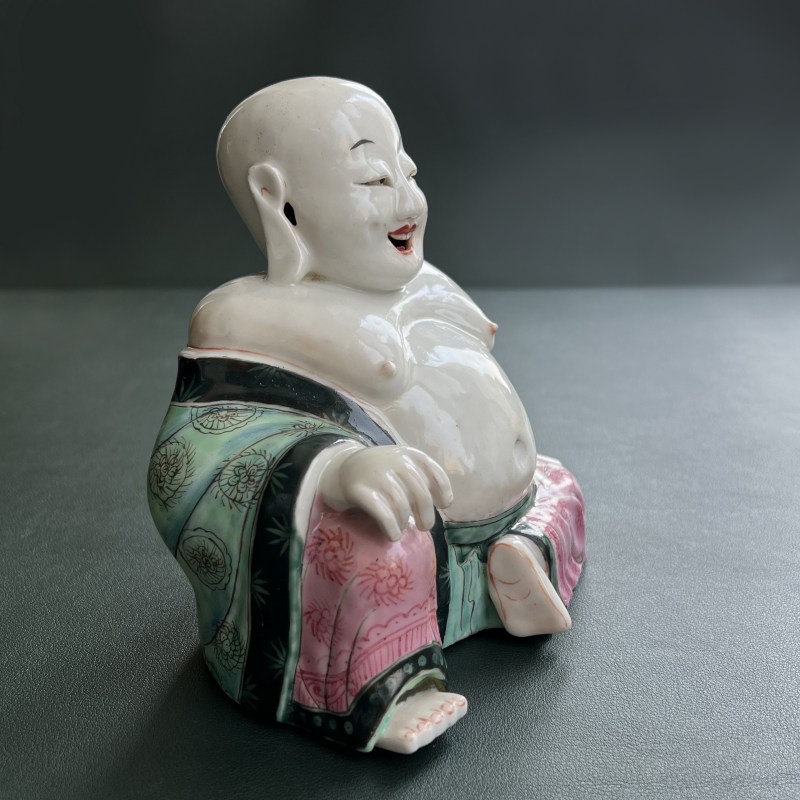 清雍正 粉彩瓷塑弥勒像 - 图5