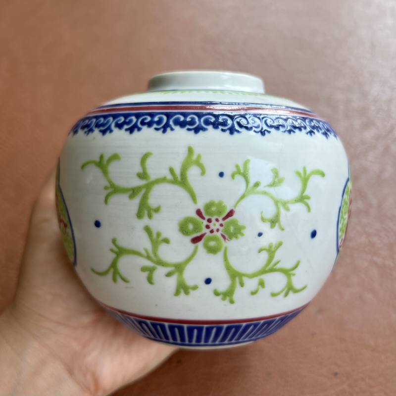 清乾隆 多色料彩穿花龙纹盖罐 - 图6