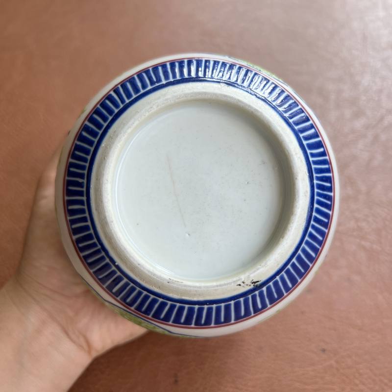 清乾隆 多色料彩穿花龙纹盖罐 - 图7