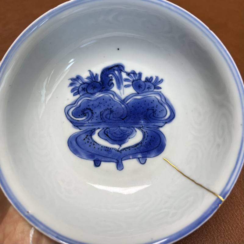 明 青花模印博古清供图浅碗 - 图6