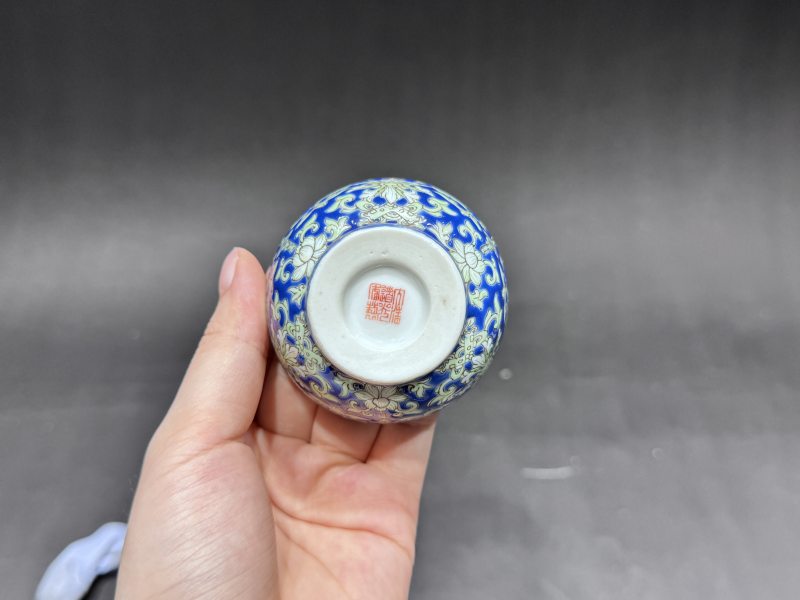 清道光 料彩宝相花福寿纹茶杯一对 - 图13