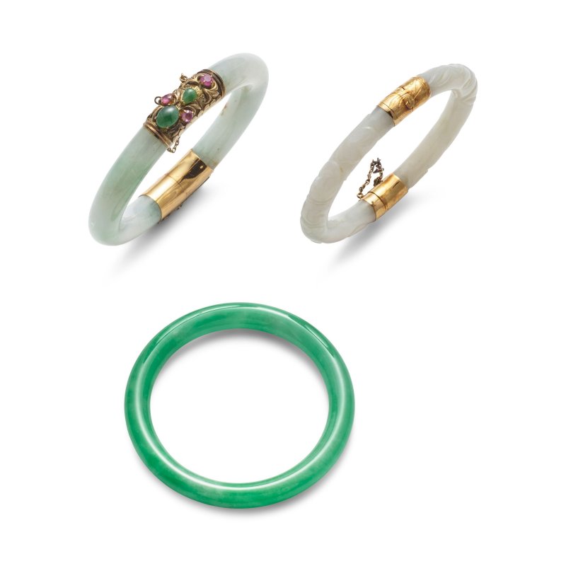 民國至二十世紀 翡翠手鐲三件 | THREE JADEITE BRACELETS