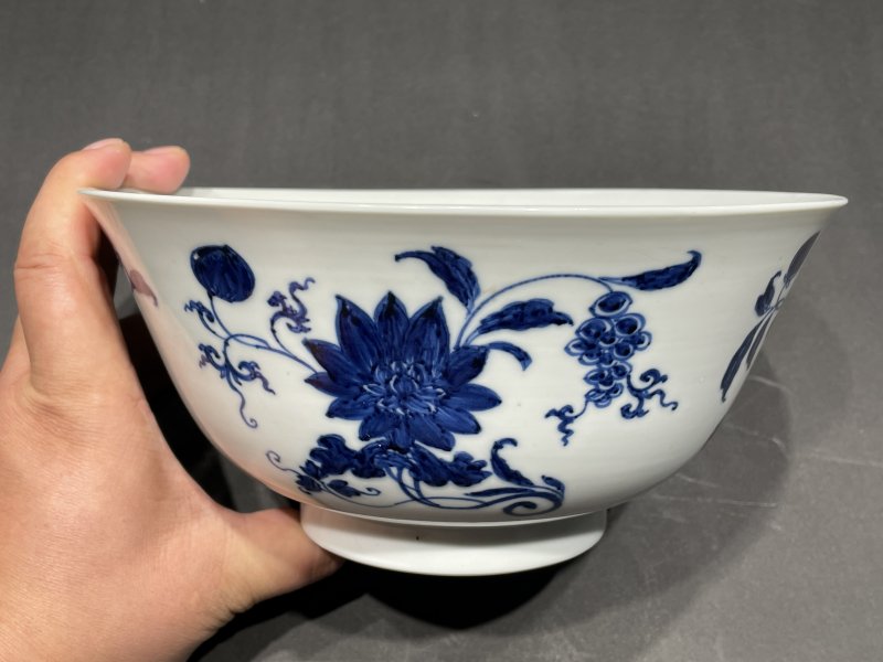 清康熙 仿宣窑青花折枝花纹纹碗 - 图2